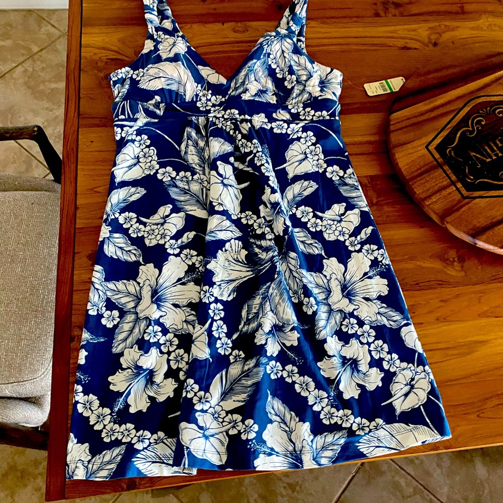 Tommy Bahama Spa Dress size L.